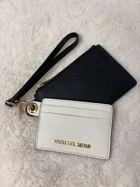 MICHAEL KORS Duo Wristlet Card Holder